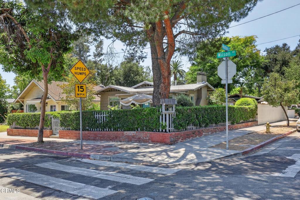 main property photo 36