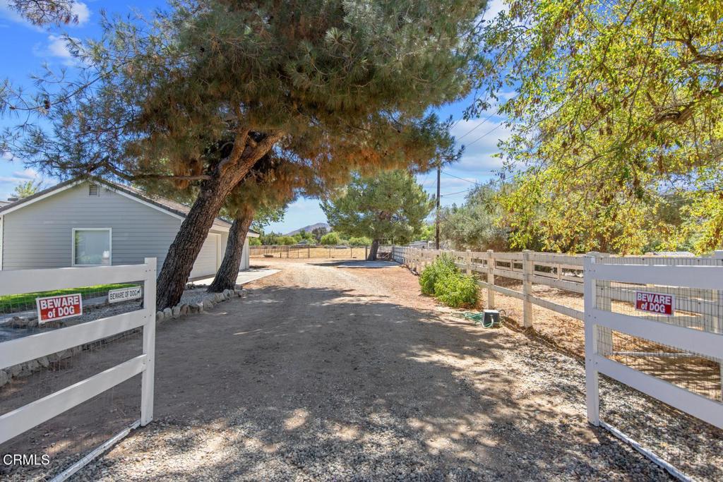 main property photo 41