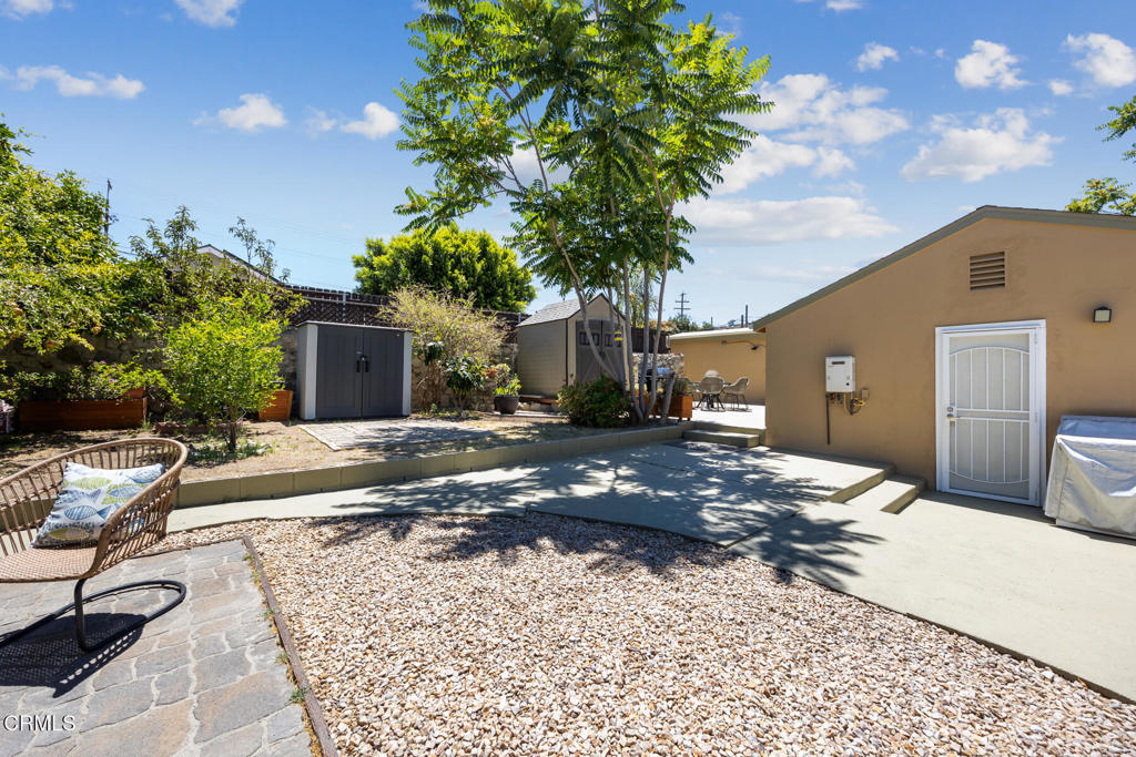 main property photo 32