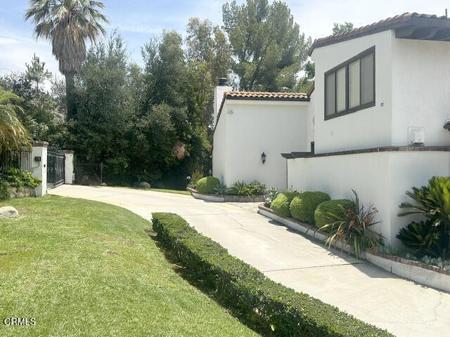 main property photo 47
