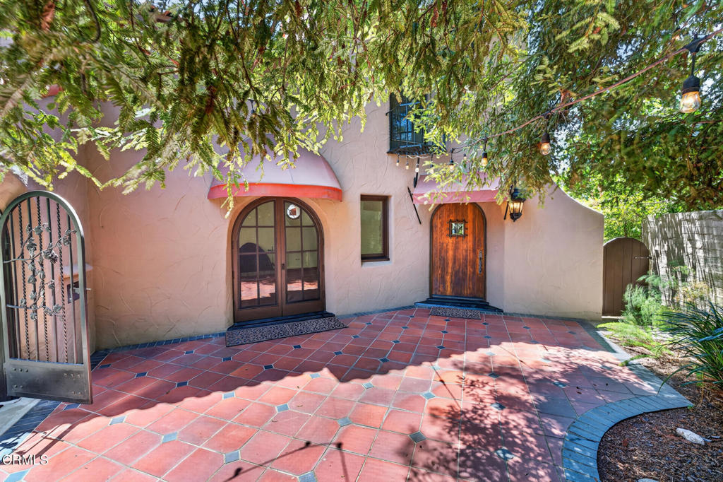 main property photo 8