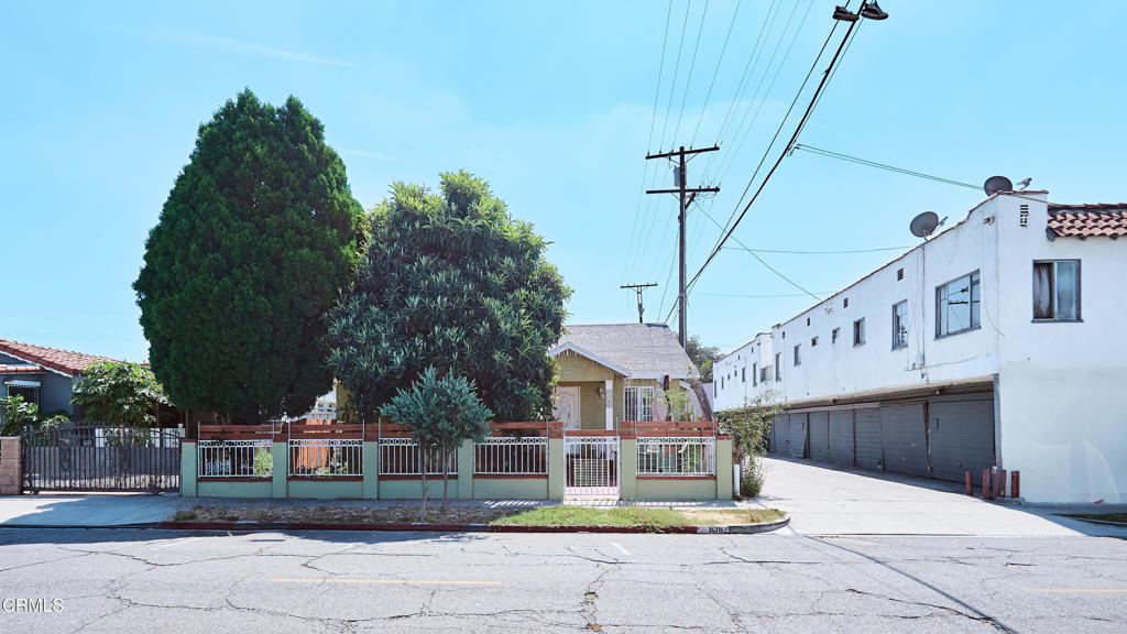 main property photo 43