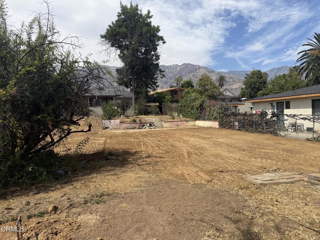 main property photo 7
