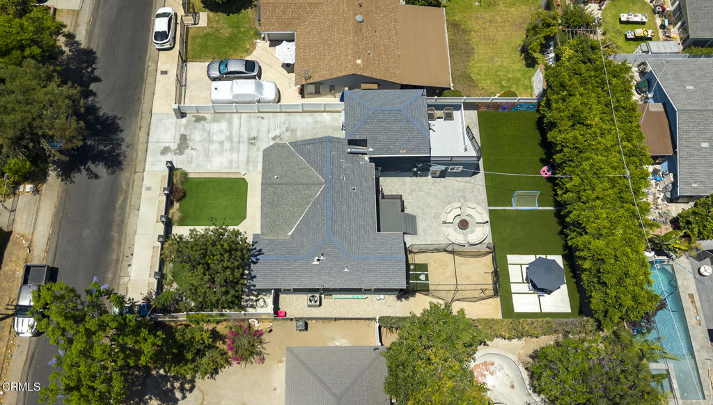 main property photo 54