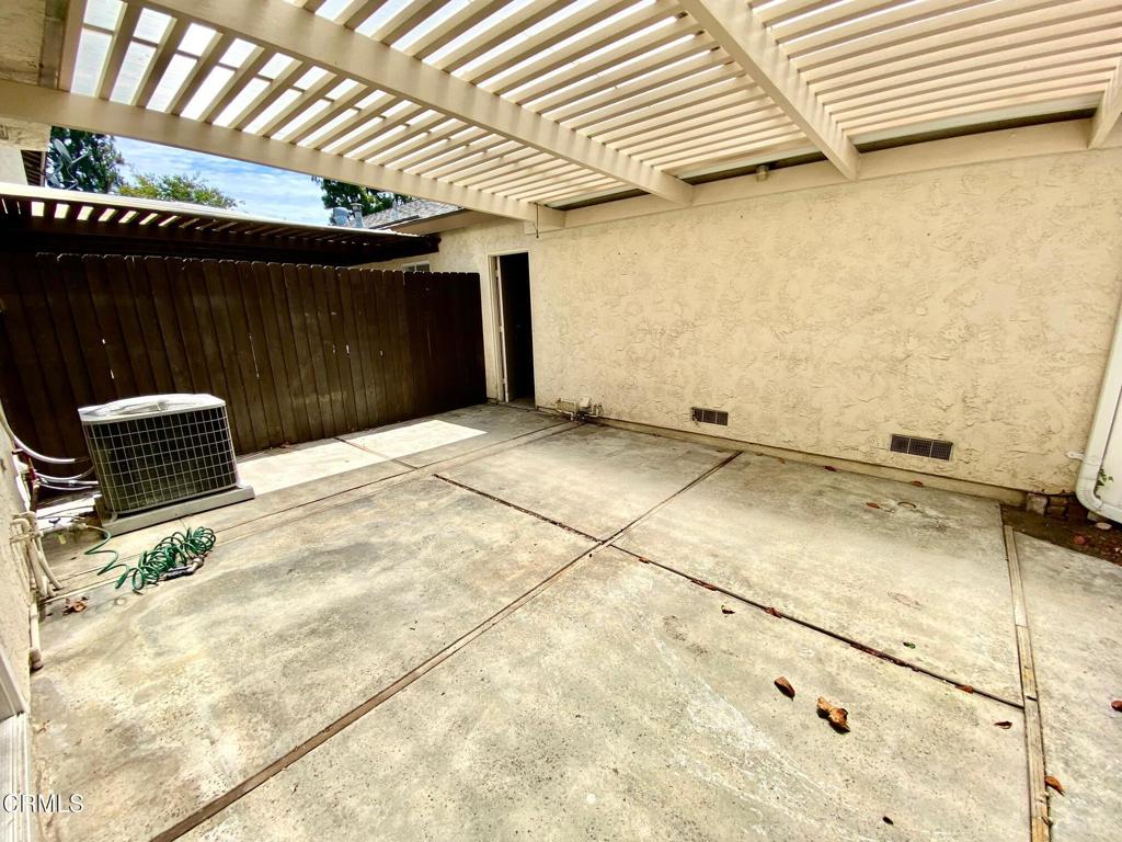 main property photo 50
