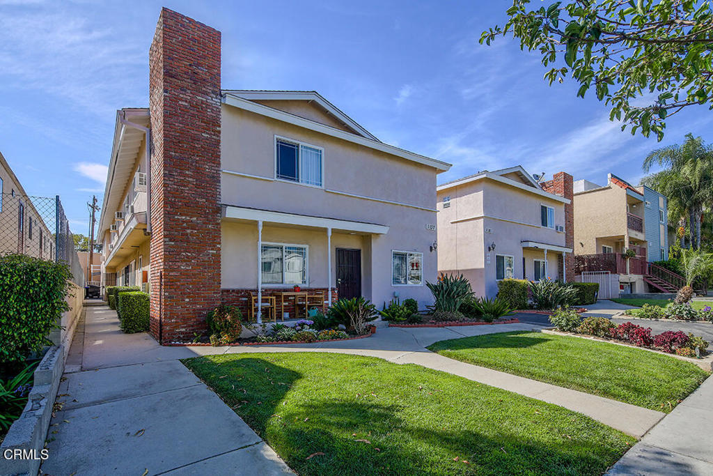 main property photo 10