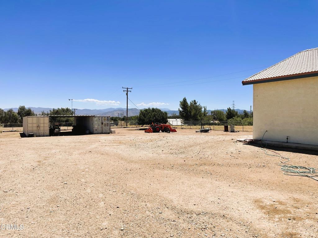 main property photo 30