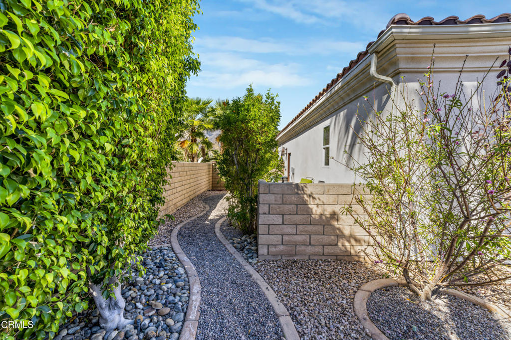 main property photo 51
