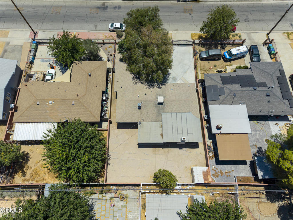 main property photo 45
