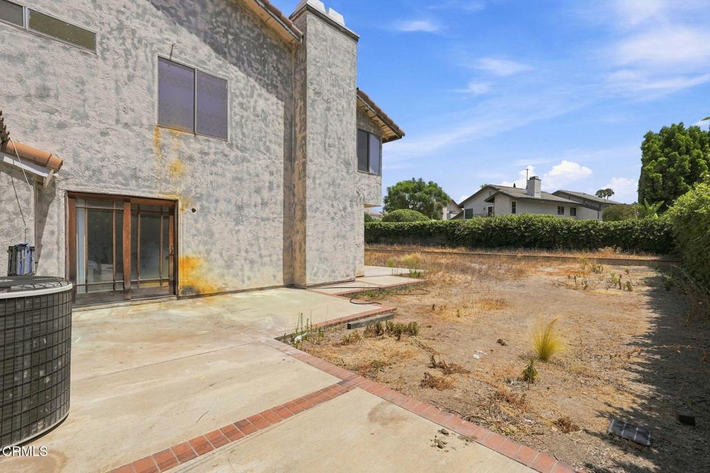 main property photo 38