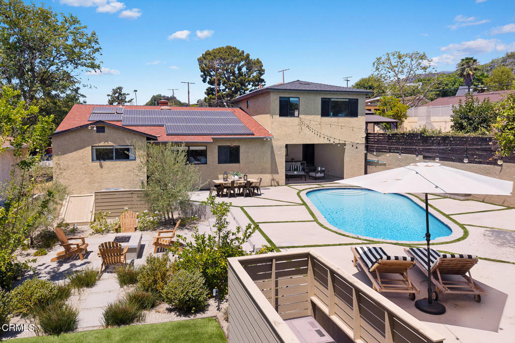 main property photo 50