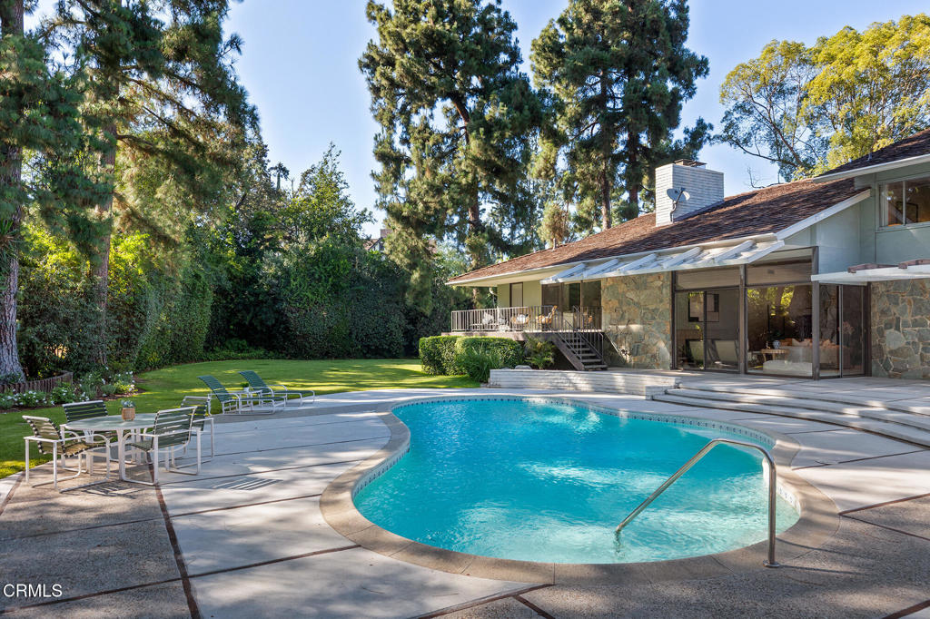 main property photo 48