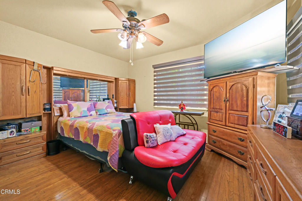 main property photo 29