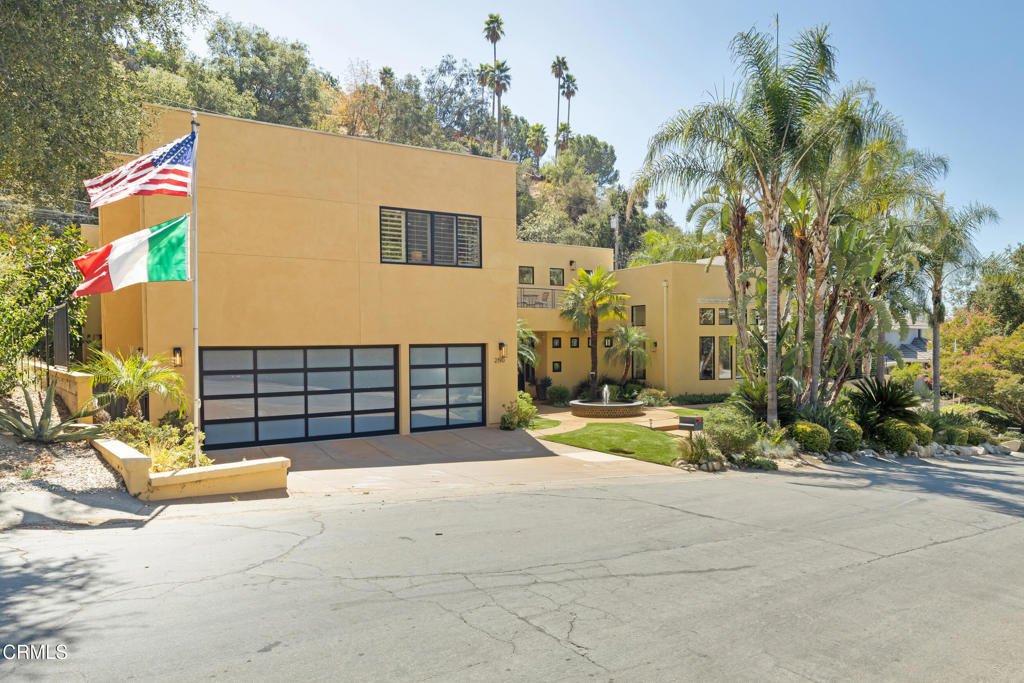main property photo 1