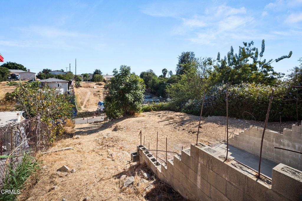 main property photo 14