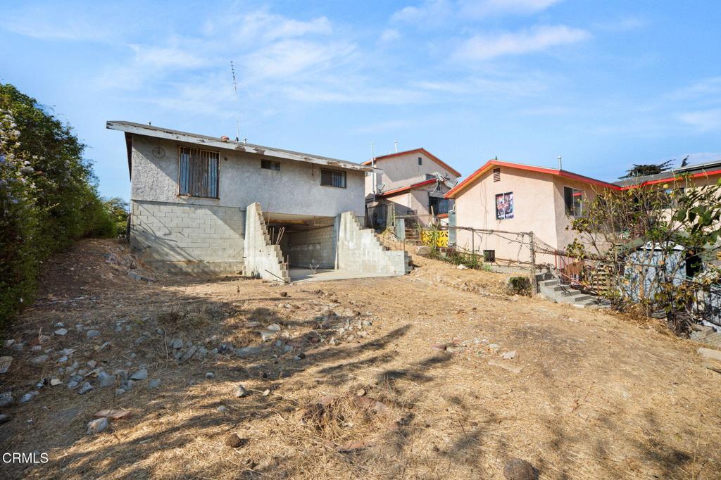 main property photo 15