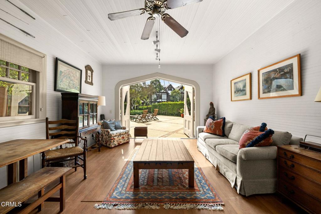 main property photo 50