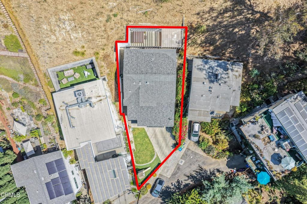 main property photo 30