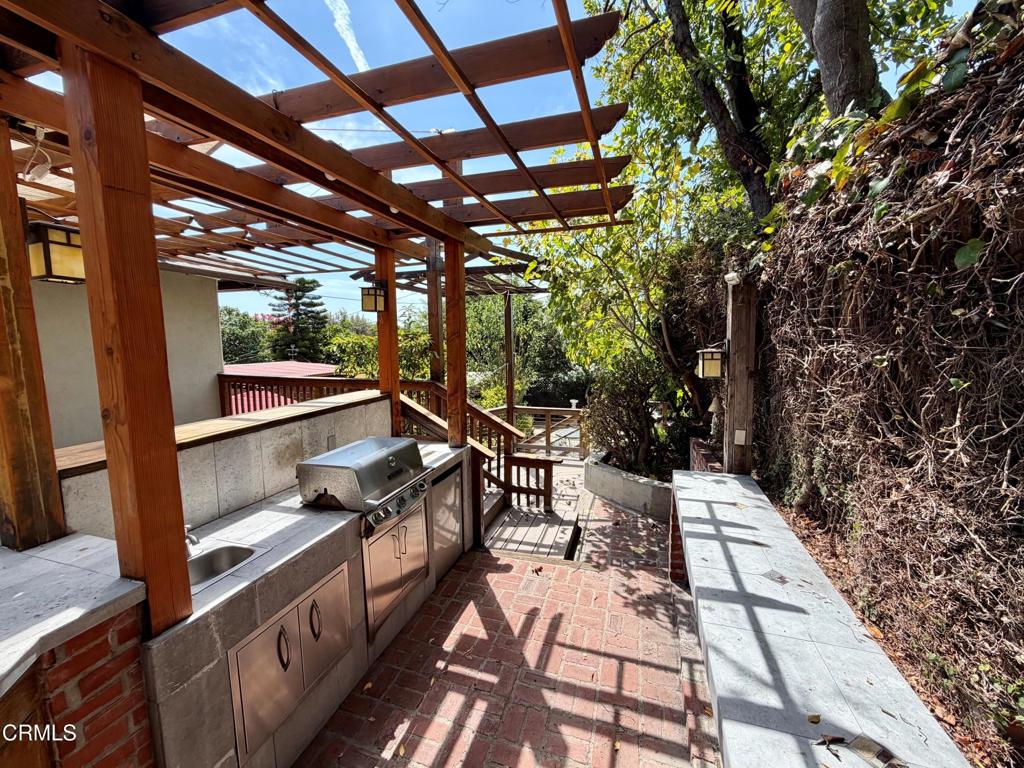 main property photo 23