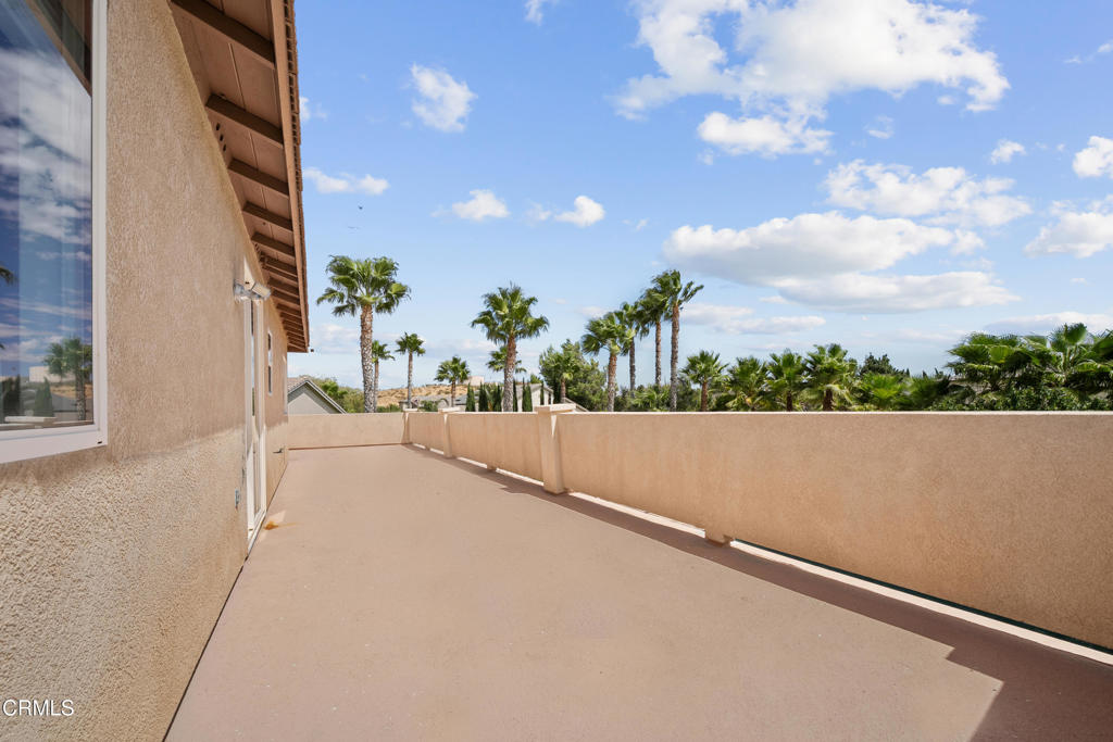 main property photo 40