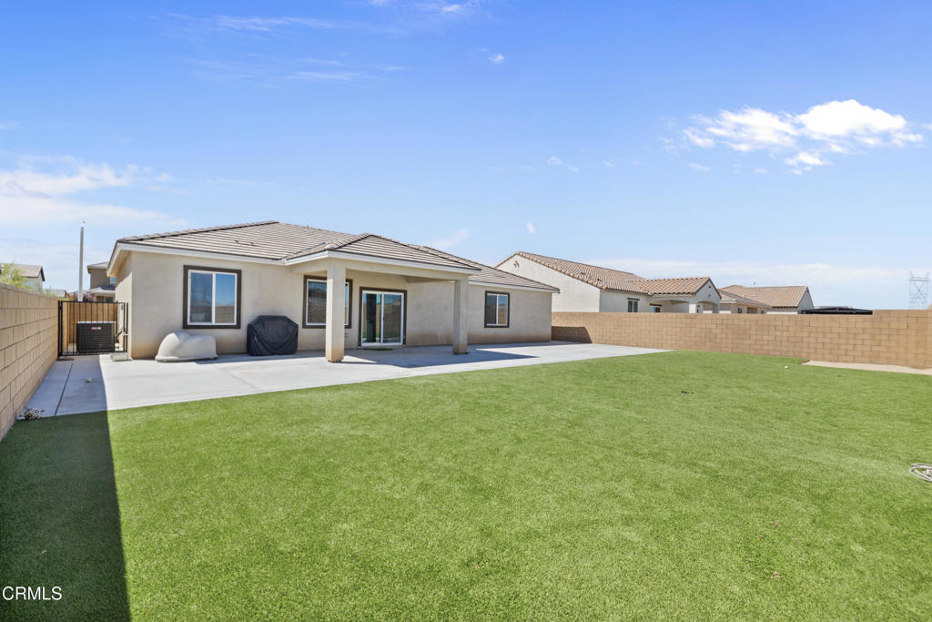 main property photo 16