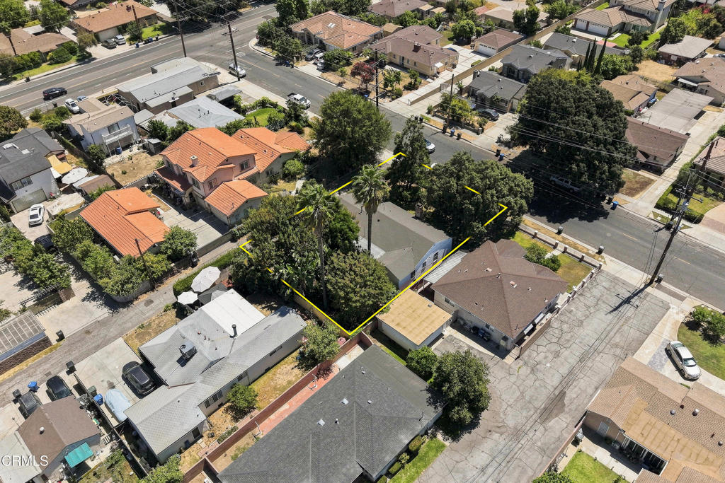 main property photo 11