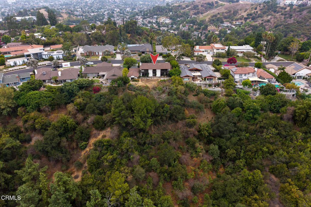 main property photo 42