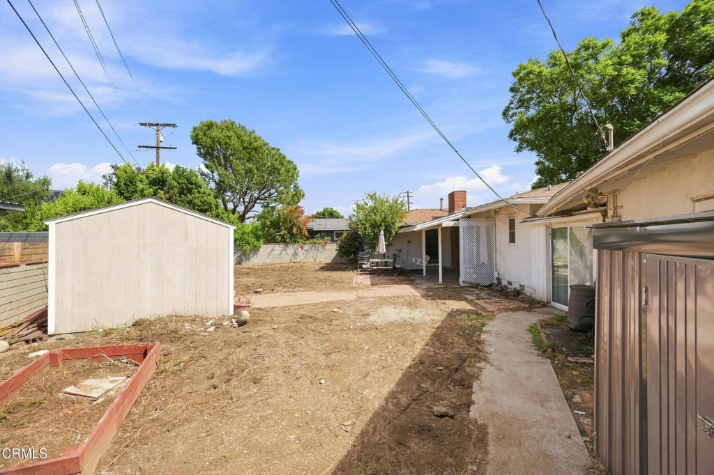 main property photo 32