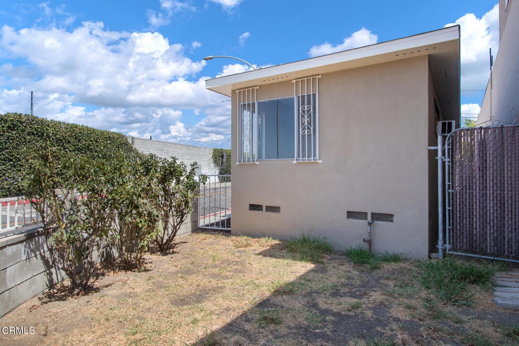 main property photo 25