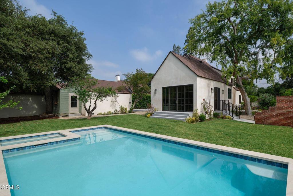 main property photo 47