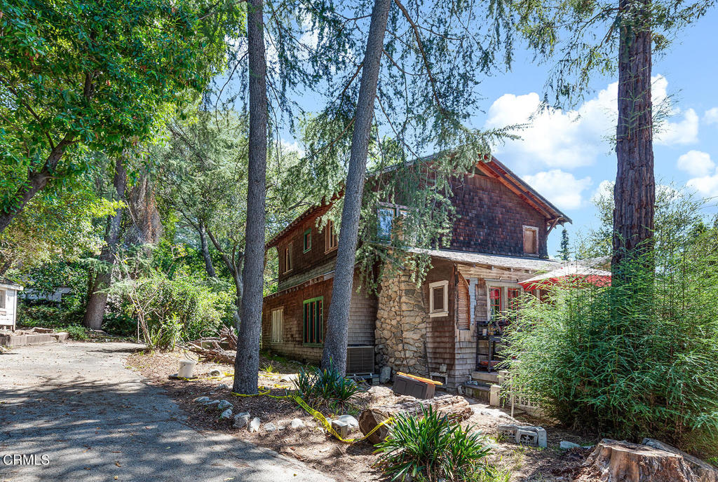 main property photo 25