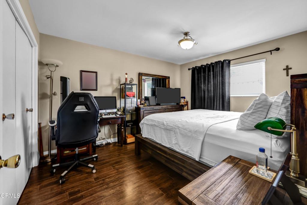 main property photo 18