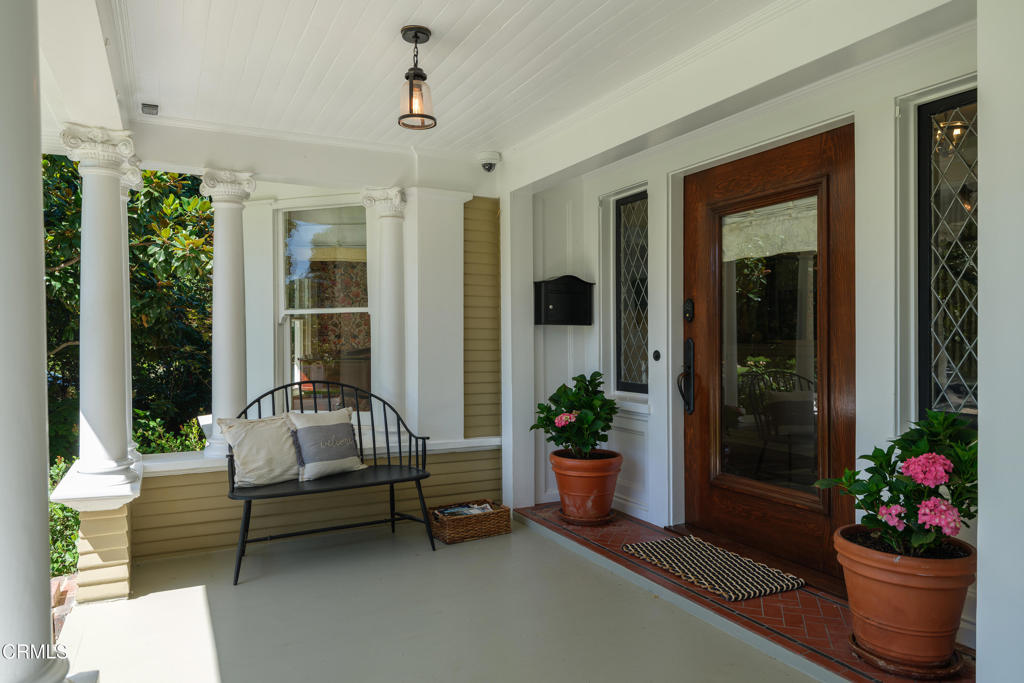 main property photo 9