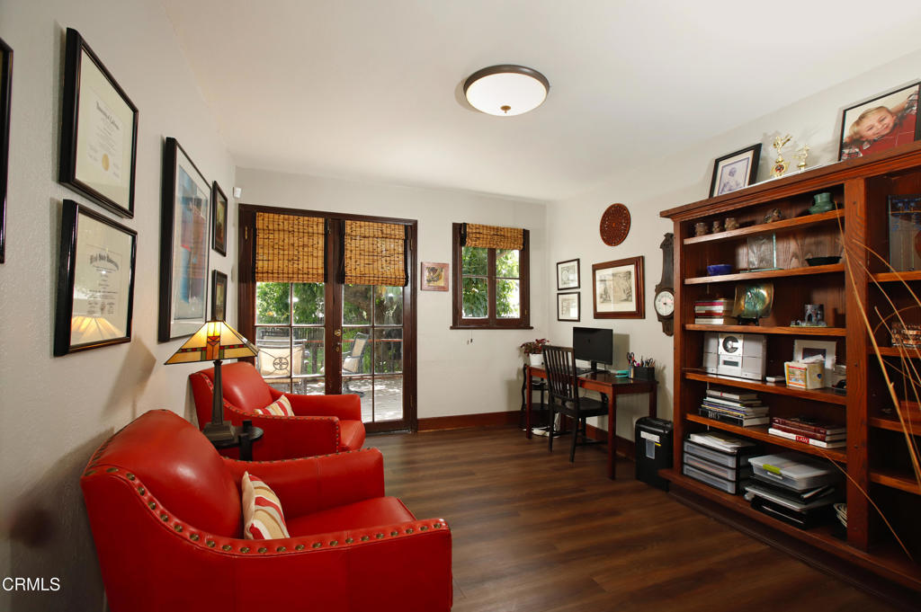 main property photo 13