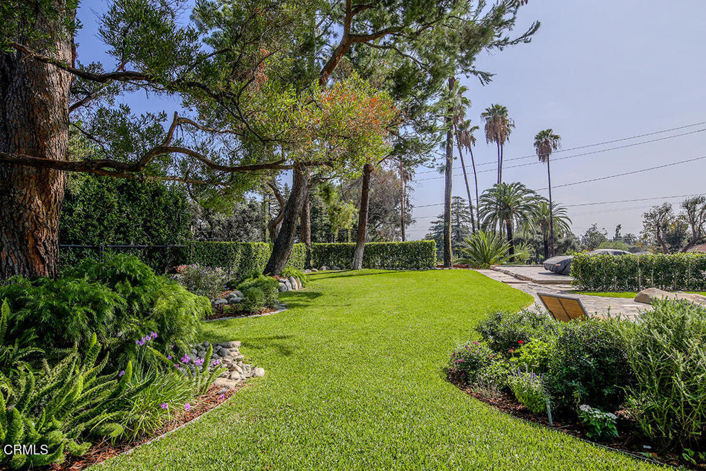 main property photo 51