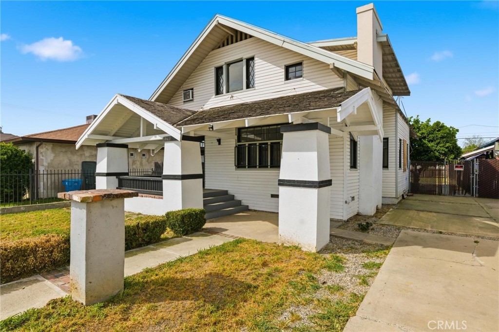 main property photo 4