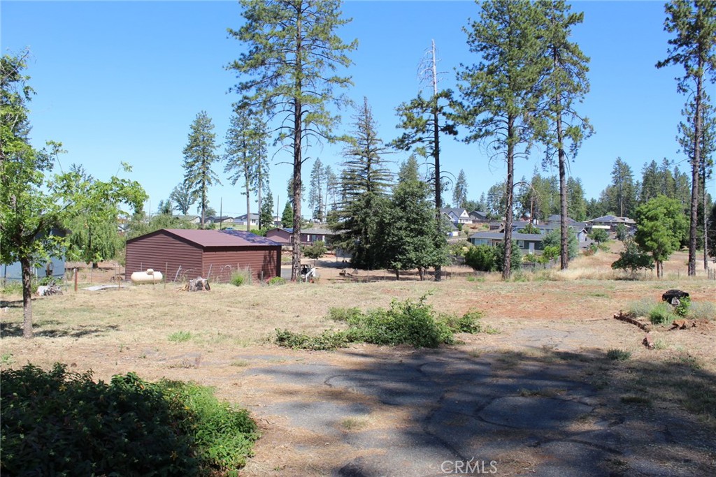 main property photo 9