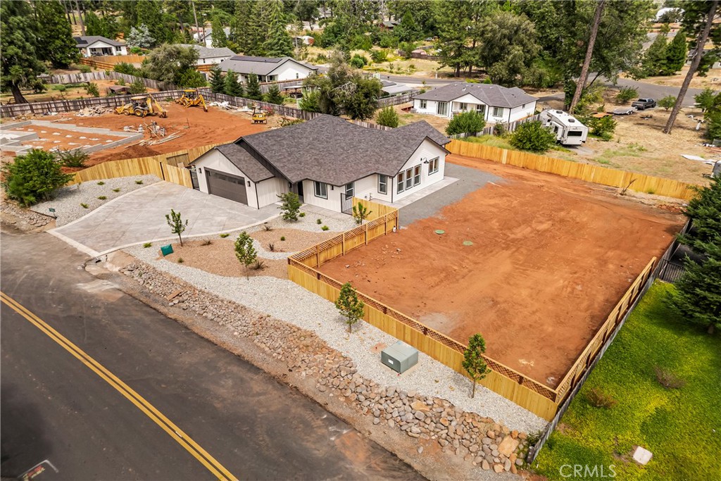 main property photo 49