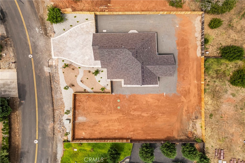 main property photo 50