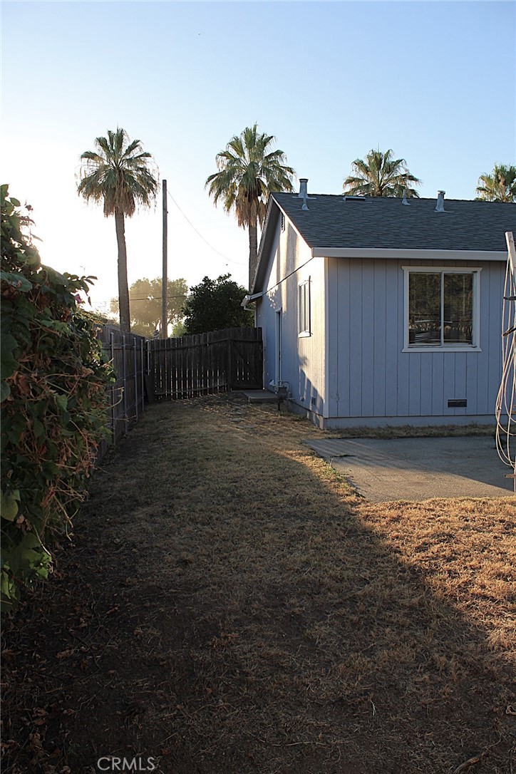 main property photo 25