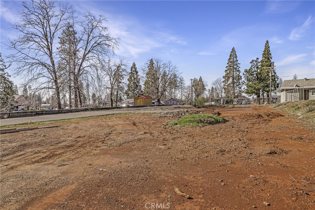 main property photo 10