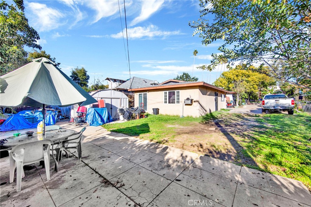 main property photo 8