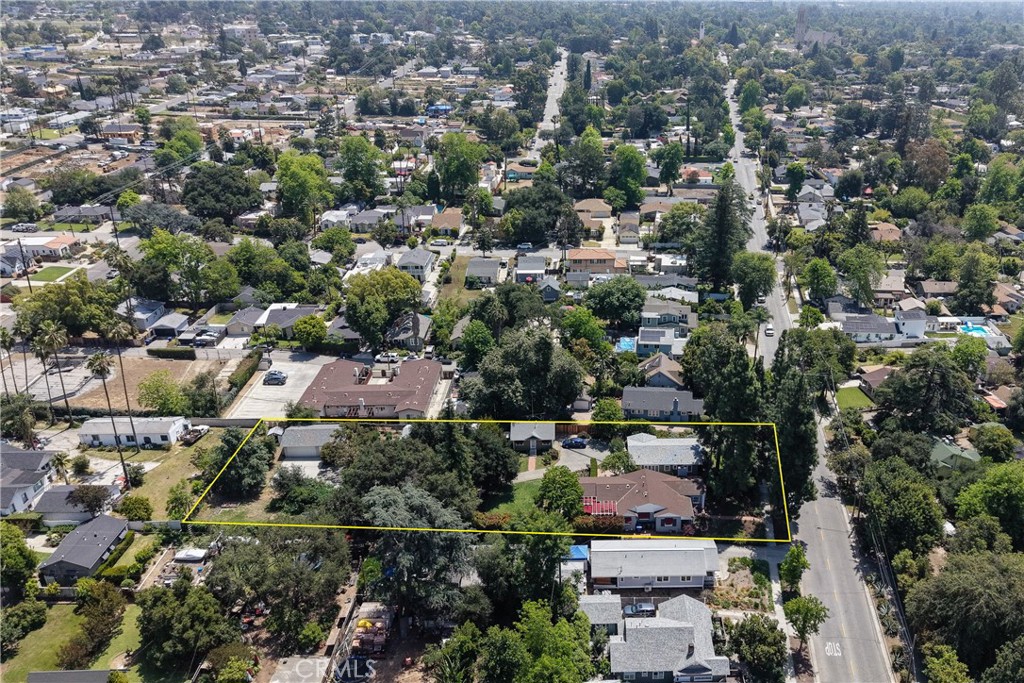 main property photo 43
