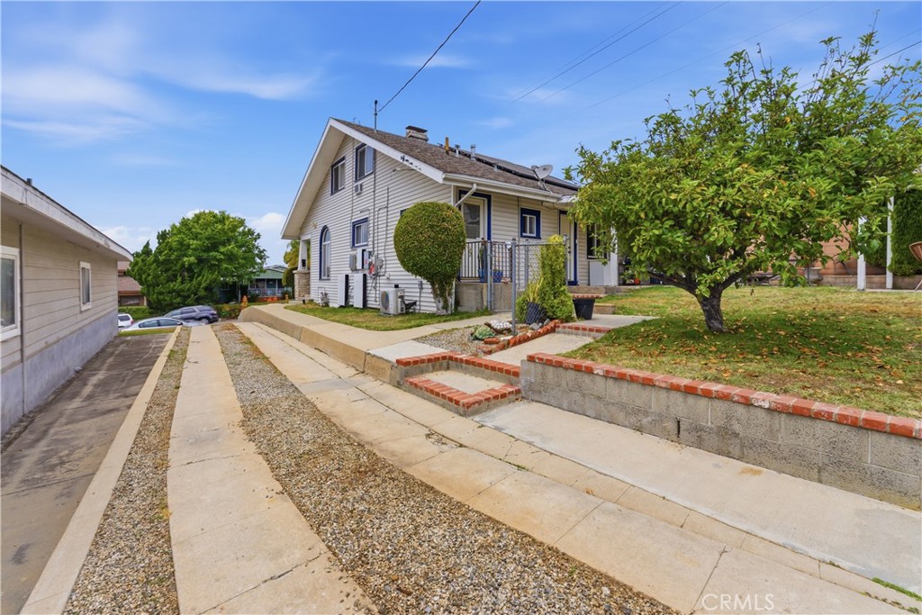 main property photo 29
