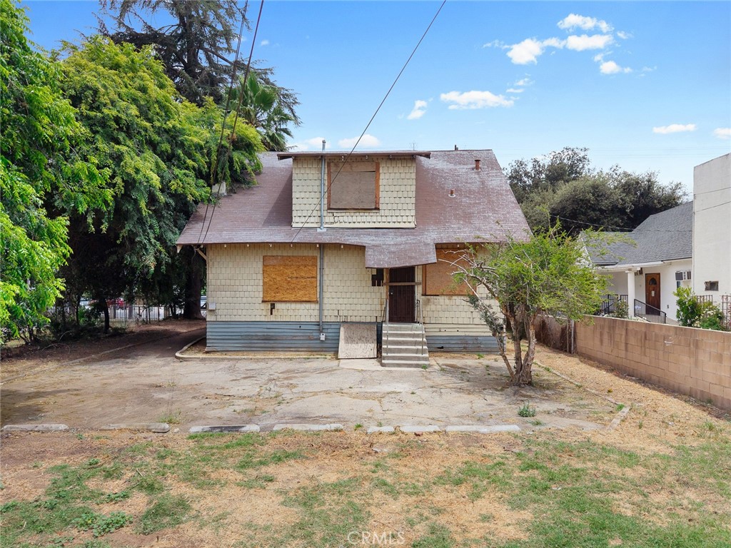 main property photo 22