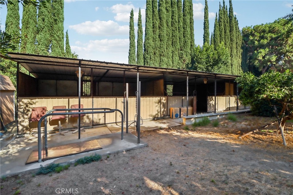 main property photo 46
