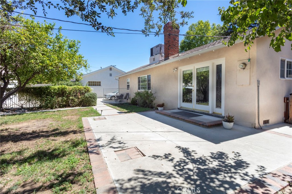main property photo 25