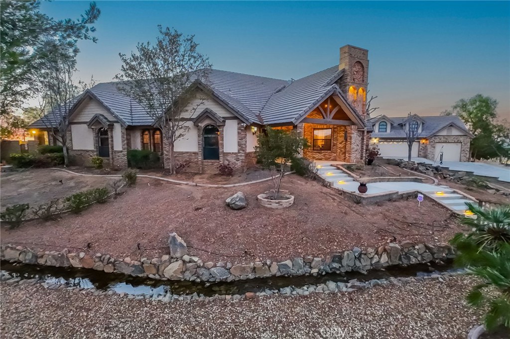 main property photo 2