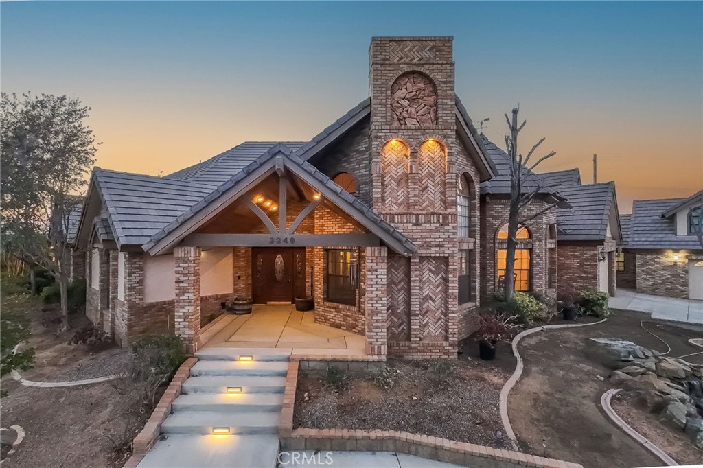 main property photo 3