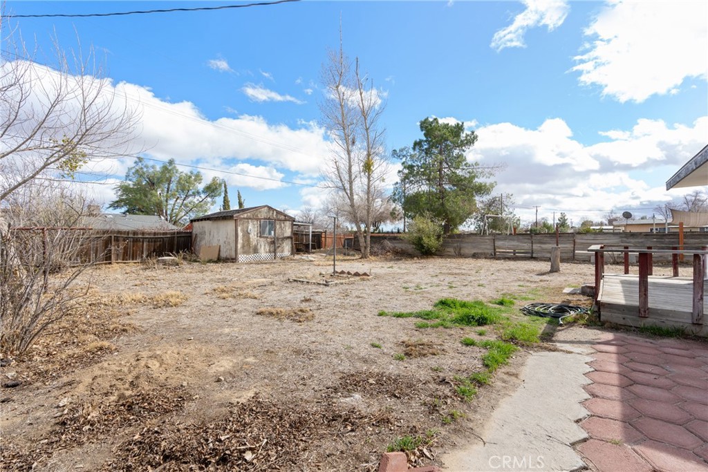main property photo 23